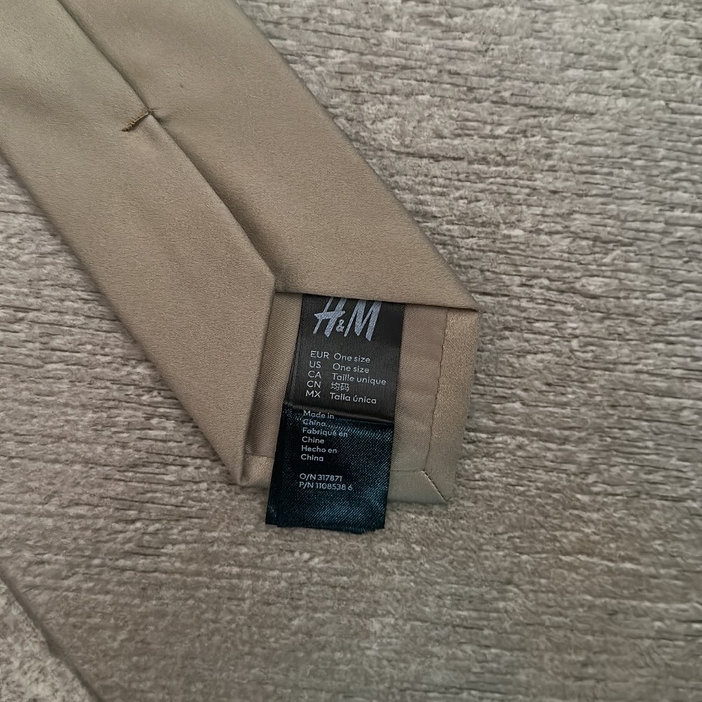 H&M Ties - Picture 7 of 8